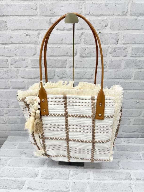 beige